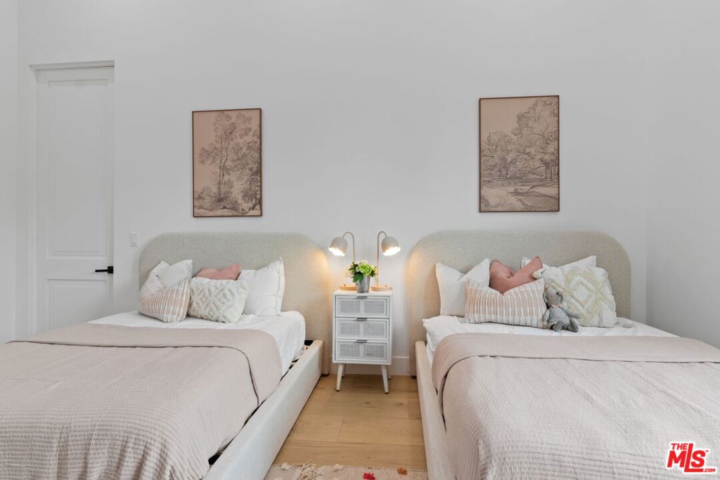 MLS #25615869 image #30