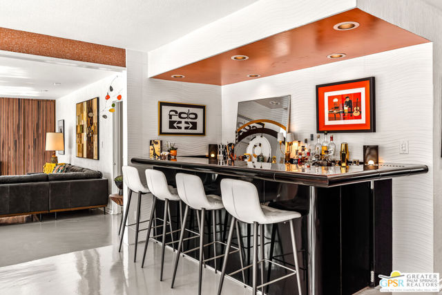 2455 S Via Lazo, Palm Springs CA: https://media.crmls.org/mediaz/5278ce58-40ad-4b97-b2c0-19948d09d2ac.jpg