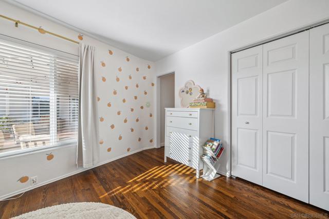 360 Alpine Ave, Chula Vista CA: https://media.crmls.org/mediaz/527aab3e-ac12-4a60-99c3-b7b82fa20be4.jpg