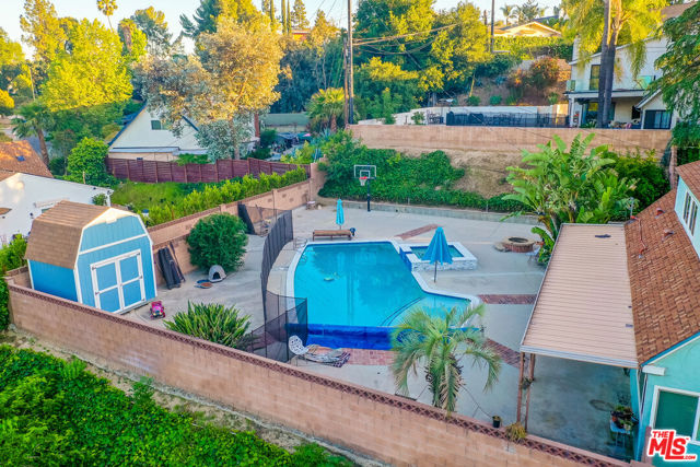 12158 Bambi Place, Granada Hills CA: https://media.crmls.org/mediaz/527b1274-2e0e-4f54-b1ce-b0a13d305672.jpg