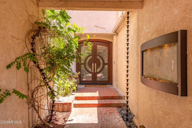 5924 Rainbow Hill Road, Agoura Hills CA: https://media.crmls.org/mediaz/527b701c-ca2e-4c7b-9f1a-2c1eadaffd75.jpg