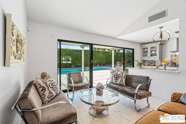 805 E El Cid, Palm Springs, CA 92262