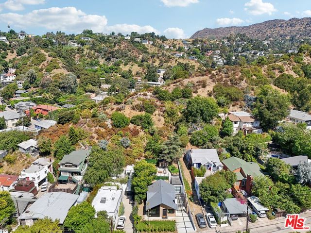 2559 Glen Green Street, Los Angeles, California 90068, 2 Bedrooms Bedrooms, ,2 BathroomsBathrooms,Single Family Residence,For Sale,Glen Green,24424967