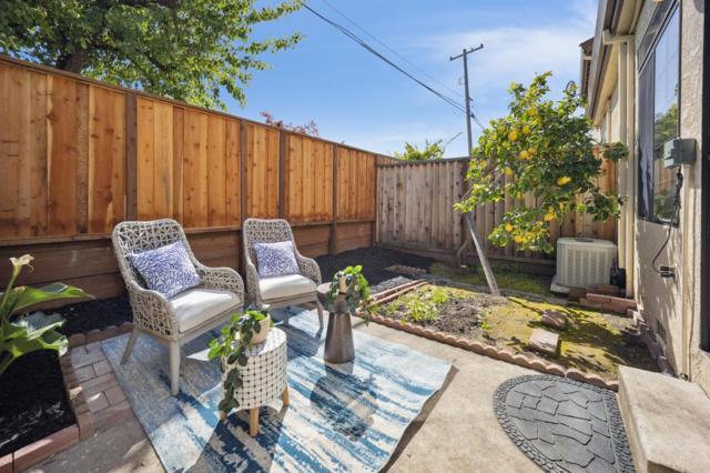 72 Washington Square Drive, Milpitas CA: https://media.crmls.org/mediaz/527de123-0763-4858-803d-24302b678846.jpg