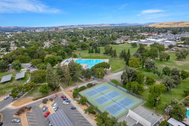 1198 Quail Ct, Concord CA: https://media.crmls.org/mediaz/527e6fc2-c4a1-487a-a3d3-b160ed60e370.jpg