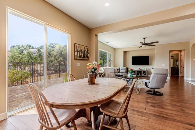 1930 Saffron Court, Gilroy CA: https://media.crmls.org/mediaz/527ef837-0b23-46da-9a6f-9b52a95f87b7.jpg