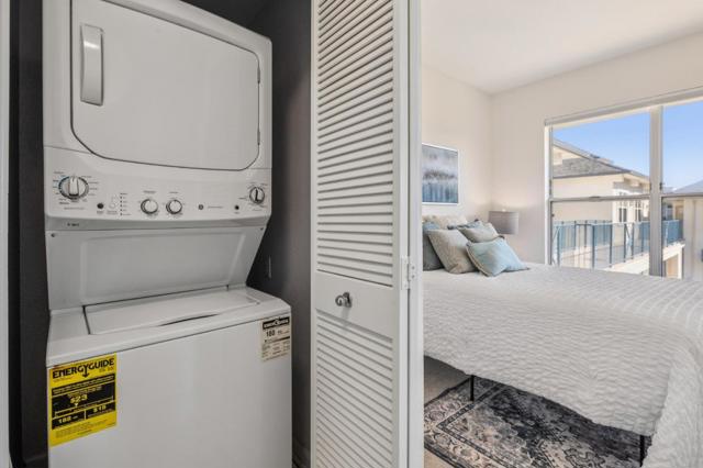 200 Baltic Circle, Redwood City CA: https://media.crmls.org/mediaz/527fa7fd-6050-4772-aa22-46b897693b5f.jpg