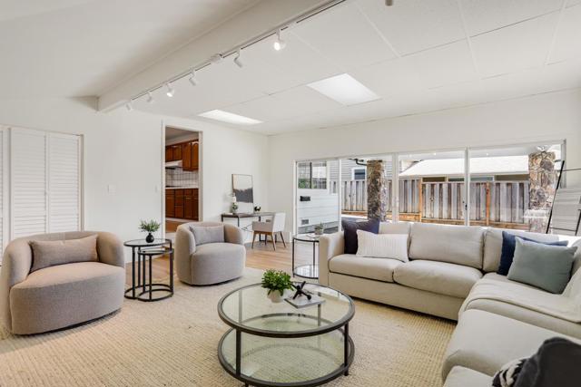 2189 Ventura Place, Santa Clara CA: https://media.crmls.org/mediaz/527ffae2-2808-4832-8eea-cf7abbad4159.jpg