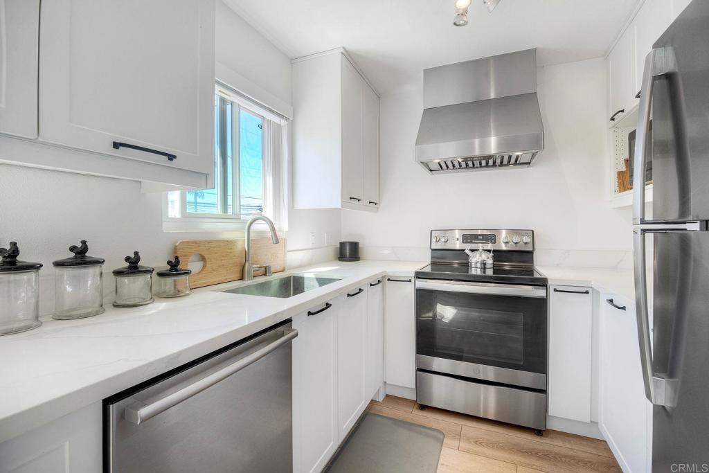 2238 Manchester Avenue - photo 10