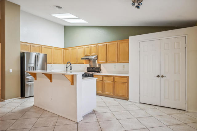 Image 11 of 49 For 44450 Ocotillo Drive