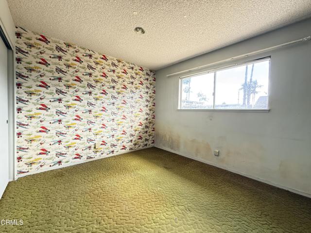 8160 Tiara Street, Ventura CA: https://media.crmls.org/mediaz/5282b447-89c7-49bb-9886-cf1c68e12a82.jpg