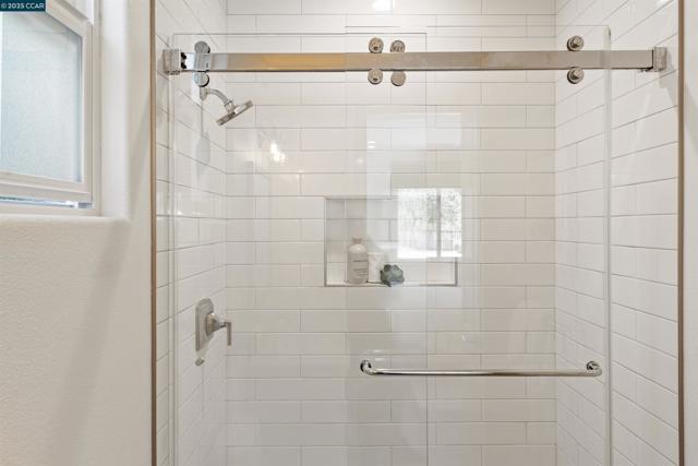 273 Valle Vista Dr, Danville CA: https://media.crmls.org/mediaz/5284c34a-8b94-466f-bdd0-84983ee6a5ea.jpg