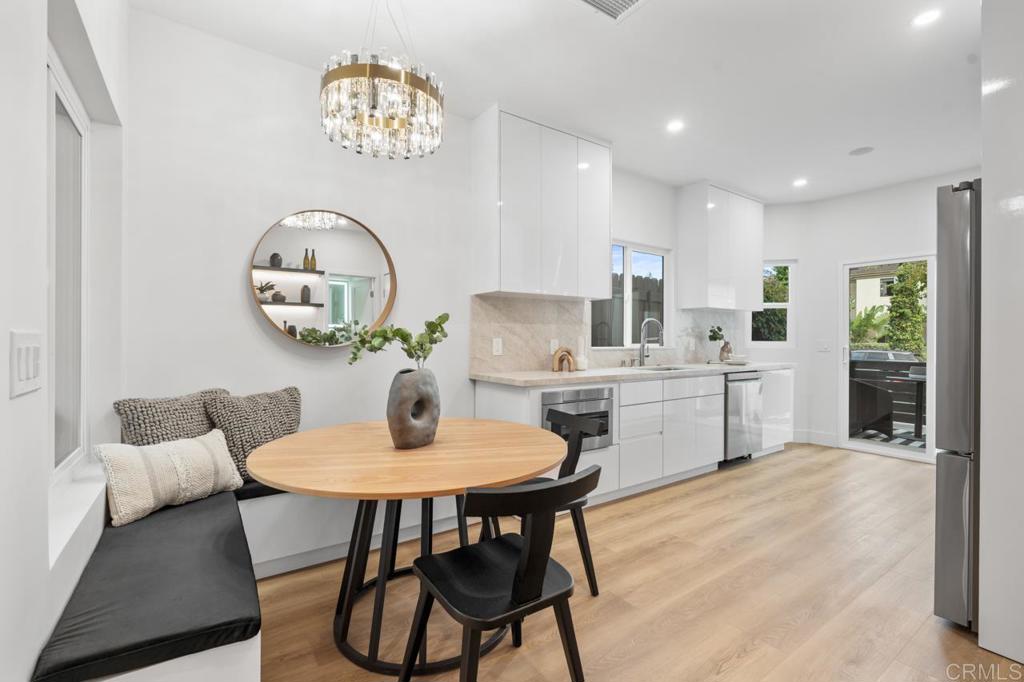 976 Sapphire Street - photo 17