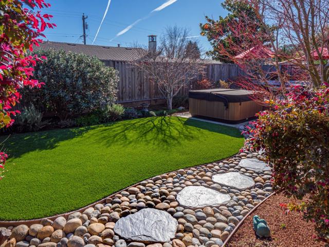 342 Cabrillo Avenue, Santa Cruz CA: https://media.crmls.org/mediaz/5285635d-85f4-4d04-8e6f-ffcf2e00a03c.jpg