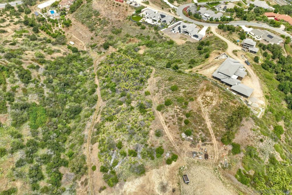 MLS #250029341SD image #5