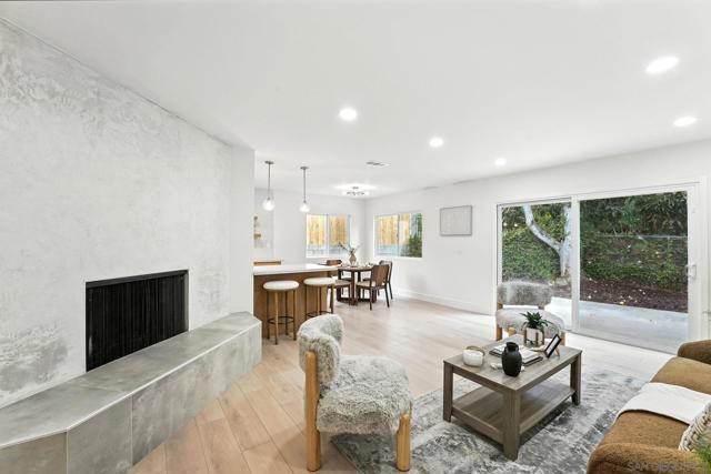 2064 Catalina Blvd, San Diego CA: https://media.crmls.org/mediaz/52874503-e490-40d9-9634-c0a2364caf09.jpg