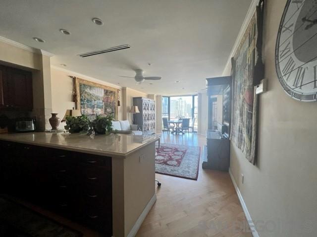 500 Harbor Dr, San Diego, California 92101, 1 Bedroom Bedrooms, ,1 BathroomBathrooms,Condominium,For Sale,Harbor Dr,250019495SD