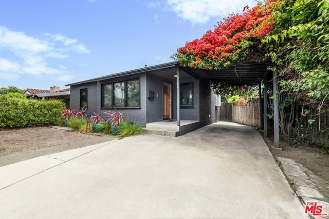 2342 S Garth Avenue, Los Angeles CA: https://media.crmls.org/mediaz/5287d76d-aaa3-4c57-a4dd-4d293e54cfcb.jpg