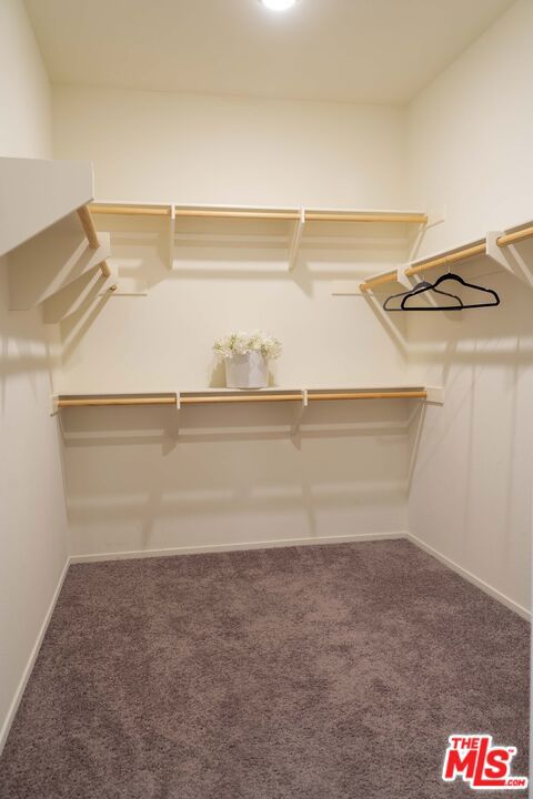 18215 Astro Court, Santa Clarita CA: https://media.crmls.org/mediaz/528840f2-8406-41f4-8381-26a93f71b8e6.jpg