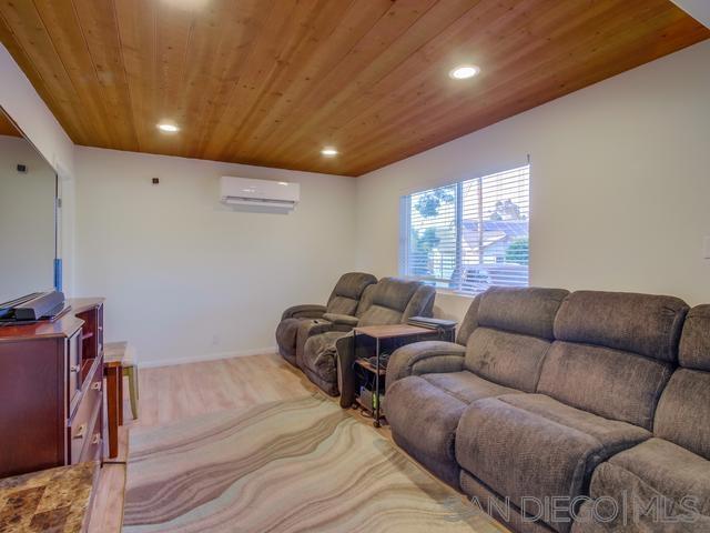 3844 Brems St, San Diego CA: https://media.crmls.org/mediaz/5288417a-a42a-4374-8650-48d39436bb80.jpg