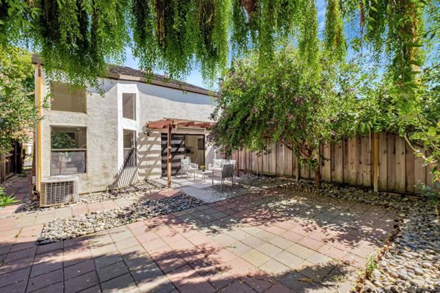 34891 Seal Rock Terrace, Fremont CA: https://media.crmls.org/mediaz/5288da15-26ea-40d1-a53b-fa0a939f0856.jpg