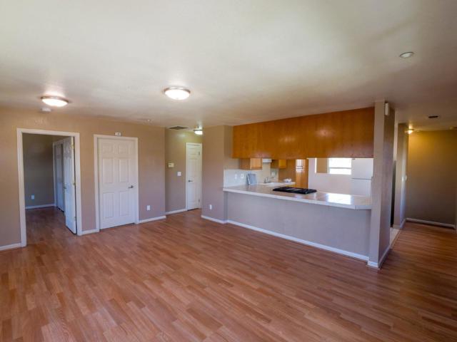 441 Center Street, Watsonville CA: https://media.crmls.org/mediaz/528a0dfc-87d1-4027-8c42-40dbc6056103.jpg