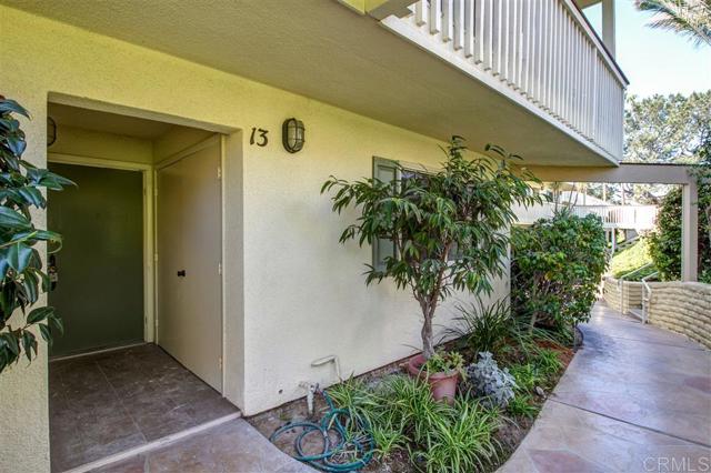 Detail Gallery Image 18 of 25 For 640 W Solana Cir #13,  Solana Beach,  CA 92075 - 2 Beds | 2 Baths