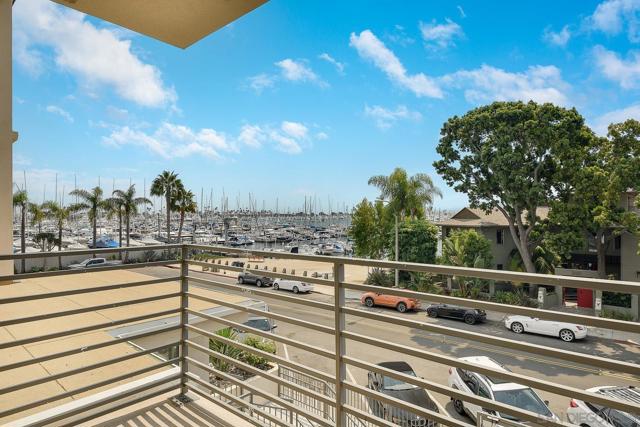 1021 Scott St, San Diego, California 92106, ,1 BathroomBathrooms,Condominium,For Sale,Scott St,250019090SD