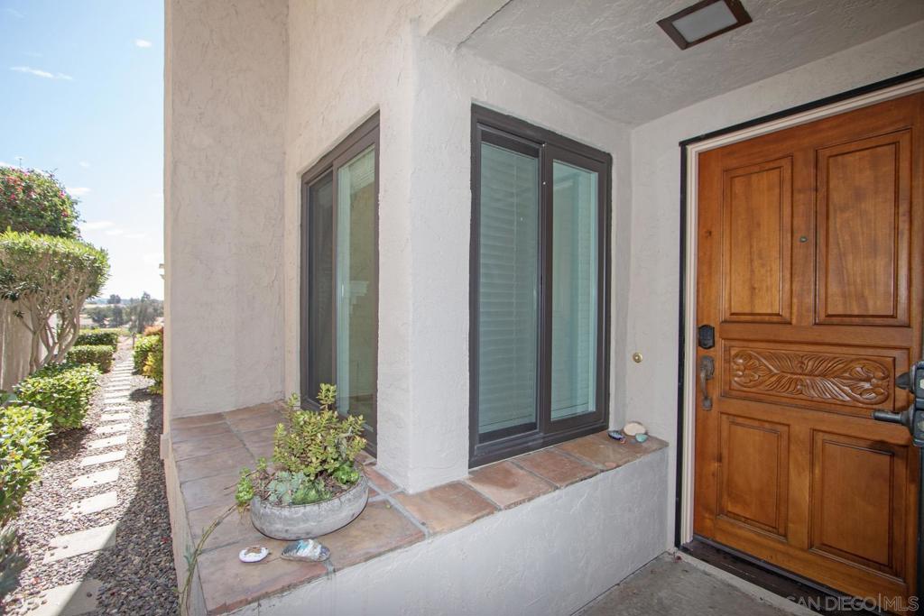 12733 Via Nasca - photo 3