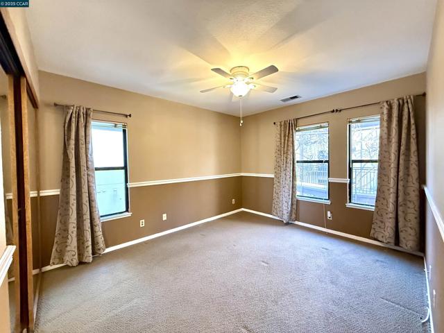 320 N Villa Way, Walnut Creek CA: https://media.crmls.org/mediaz/528ca4f6-9d41-48d3-872e-763e970c1a83.jpg