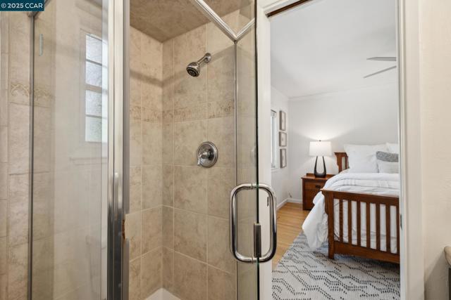 3044 Santa Maria Dr, Concord CA: https://media.crmls.org/mediaz/528de5e6-93a0-42d3-9886-a226d3e0a128.jpg