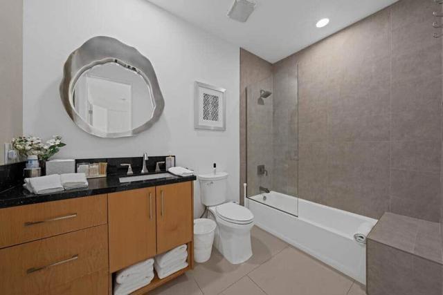 78190 Calle Cadiz, La Quinta CA: https://media.crmls.org/mediaz/528e2542-f1e2-483d-9acd-5437b5c97b36.jpg