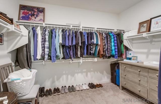 Image 40 of 75 For 9221 Helix Mesa Way