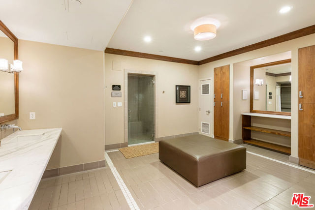 558 Caruso Avenue photo 35