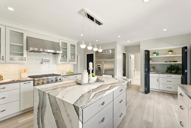 28 W Santa Inez Avenue, San Mateo CA: https://media.crmls.org/mediaz/528f6264-dc2d-4776-b6aa-95f244fe9602.jpg