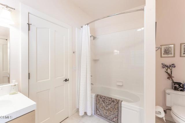 23901 Pacific Heights Drive, Westport CA: https://media.crmls.org/mediaz/52905c87-7fdd-4829-8718-ad9d6fa5b9c1.jpg