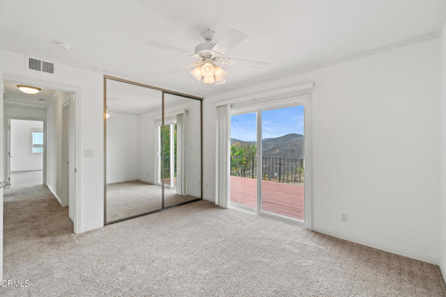 5505 Topa Topa Drive, Ventura CA: https://media.crmls.org/mediaz/5290d932-2857-4f9f-8c6e-431bbb92b9e4.jpg