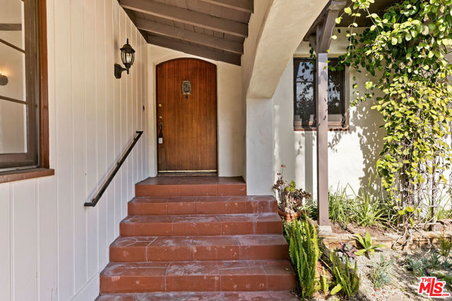 Image 3 for 11339 Bolas St, Los Angeles, CA 90049