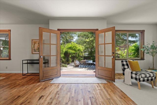 746 Western Drive, Santa Cruz CA: https://media.crmls.org/mediaz/5291602d-438c-45d0-898c-c91670bf1eef.jpg