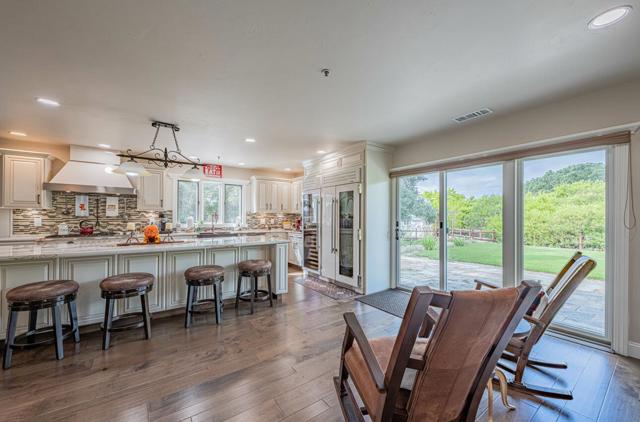 11394 Saddle Road, Monterey CA: https://media.crmls.org/mediaz/529361e4-bd0d-4b30-b6fe-15d3fcf6eb93.jpg