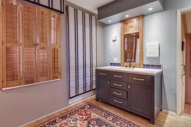 Detail Gallery Image 24 of 73 For 3014 Xenophon St, Point Loma,  CA 92106 - 5 Beds | 3 Baths