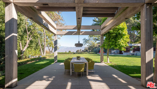 Drew Fenton | 3350 Stoneridge Lane Los Angeles CA | MLS: 7244168