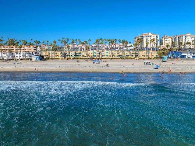 Detail Gallery Image 5 of 28 For 400 N the Strand #27,  Oceanside,  CA 92054 - 2 Beds | 2 Baths