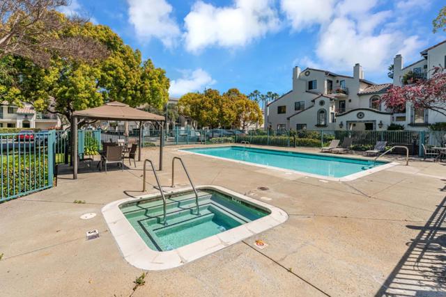 1029 Avila Terraza, Fremont CA: https://media.crmls.org/mediaz/529a49a2-d102-4842-8e98-1d5628ced0ff.jpg