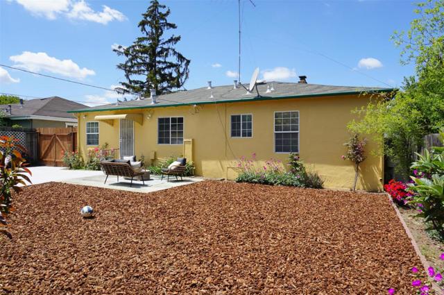 1064 Meridian Avenue, San Jose CA: https://media.crmls.org/mediaz/529a7c04-07e1-4b08-b16b-f361c3575e75.jpg