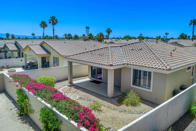 80208 Avd Linda Vista, Indio CA: https://media.crmls.org/mediaz/529a9eb6-f547-427c-9518-14f7c03e2cd1.jpg