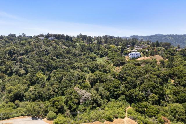 1412 Rainbow Drive, San Mateo CA: https://media.crmls.org/mediaz/529af597-06c0-46f6-bf05-451246aa9c5d.jpg