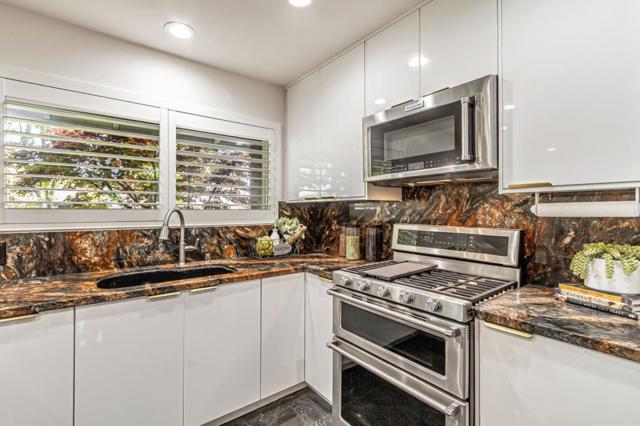1992 Montemar Way, San Jose CA: https://media.crmls.org/mediaz/529b6ebf-434d-4dee-a2a9-3d8e35e8573b.jpg