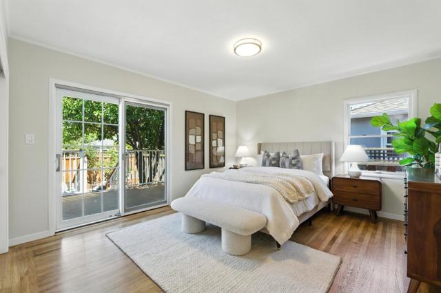 1513 Oak Street, San Mateo CA: https://media.crmls.org/mediaz/529bc2e8-fb9e-4f3e-96b3-81ccfb429b60.jpg