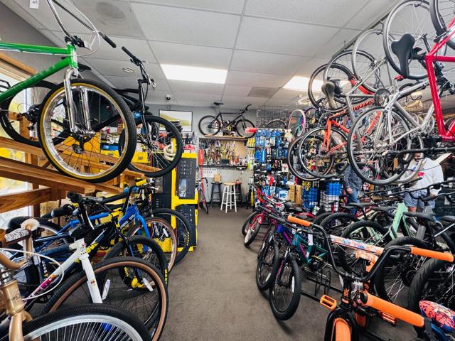 101 101 McCray St., Hollister CA: https://media.crmls.org/mediaz/529c819f-940a-4f65-8108-7906d1c6fbf2.jpg